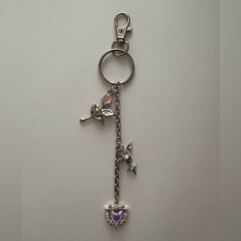 2/10 ✨Unique Handmade Keychain